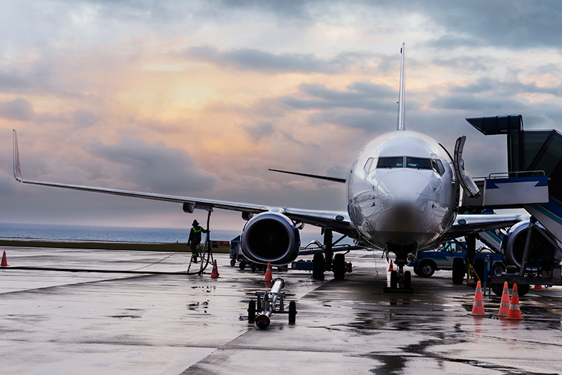 Airplane Fueling. sign up to get more aviation news and data